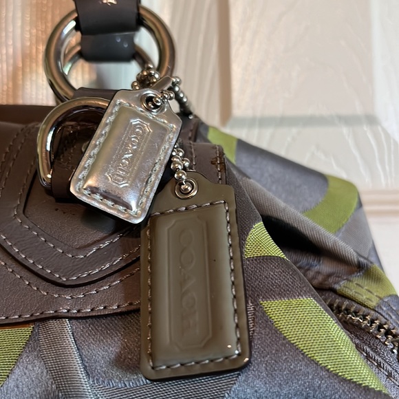 Purse - Picture 4 of 6